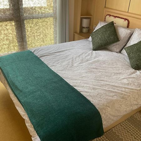 Romney Sands Holiday Home Greatstone Екстер'єр фото
